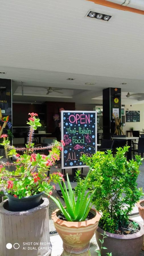 Kata Beach Studio Bagian luar foto